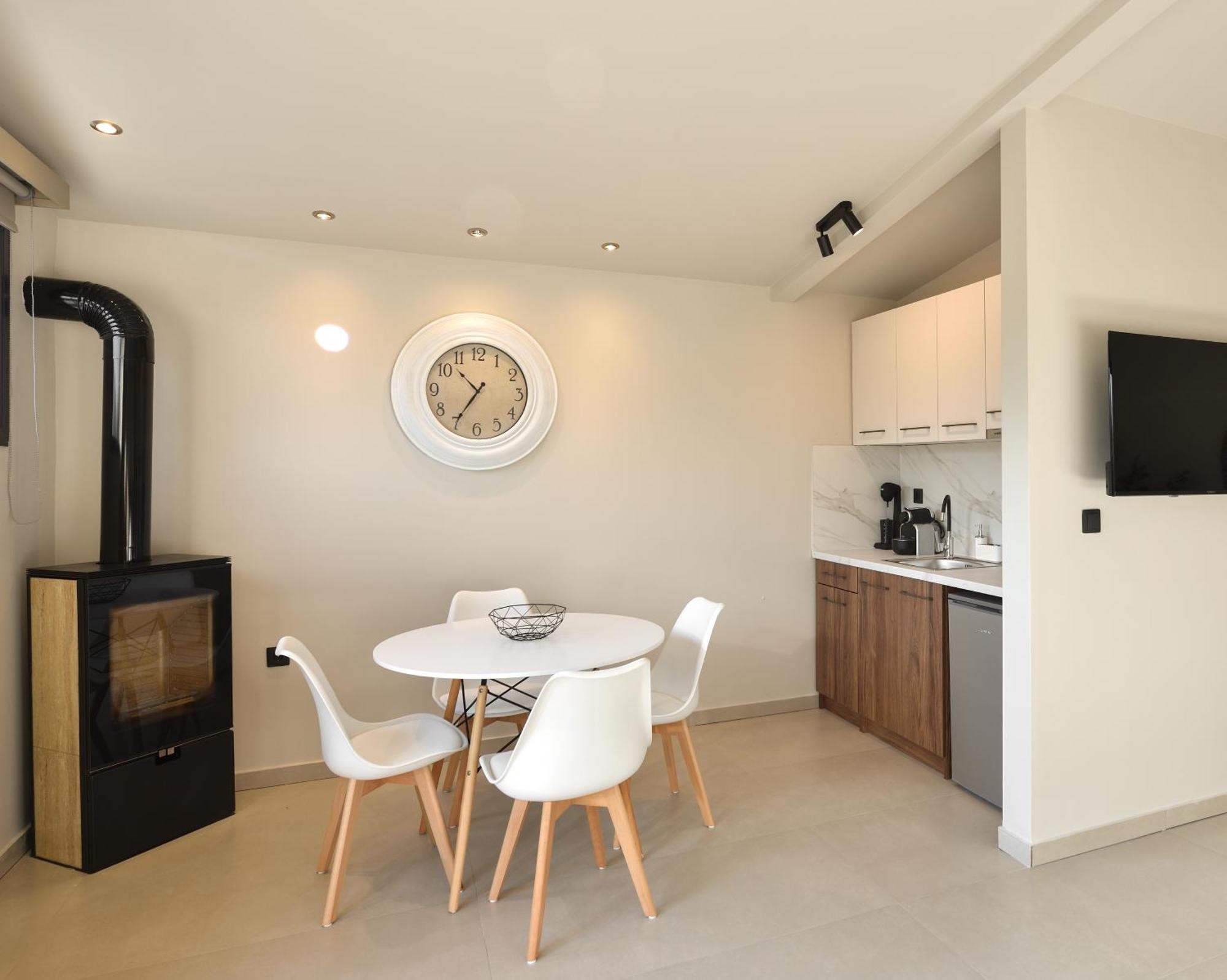 Olive All-Seasons Suites, Panel Hospitality Homes & Villas Litochoro Exterior photo